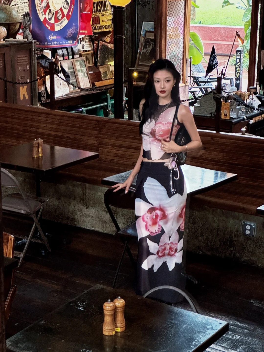 你别紧张啊 我又不是什么好人?