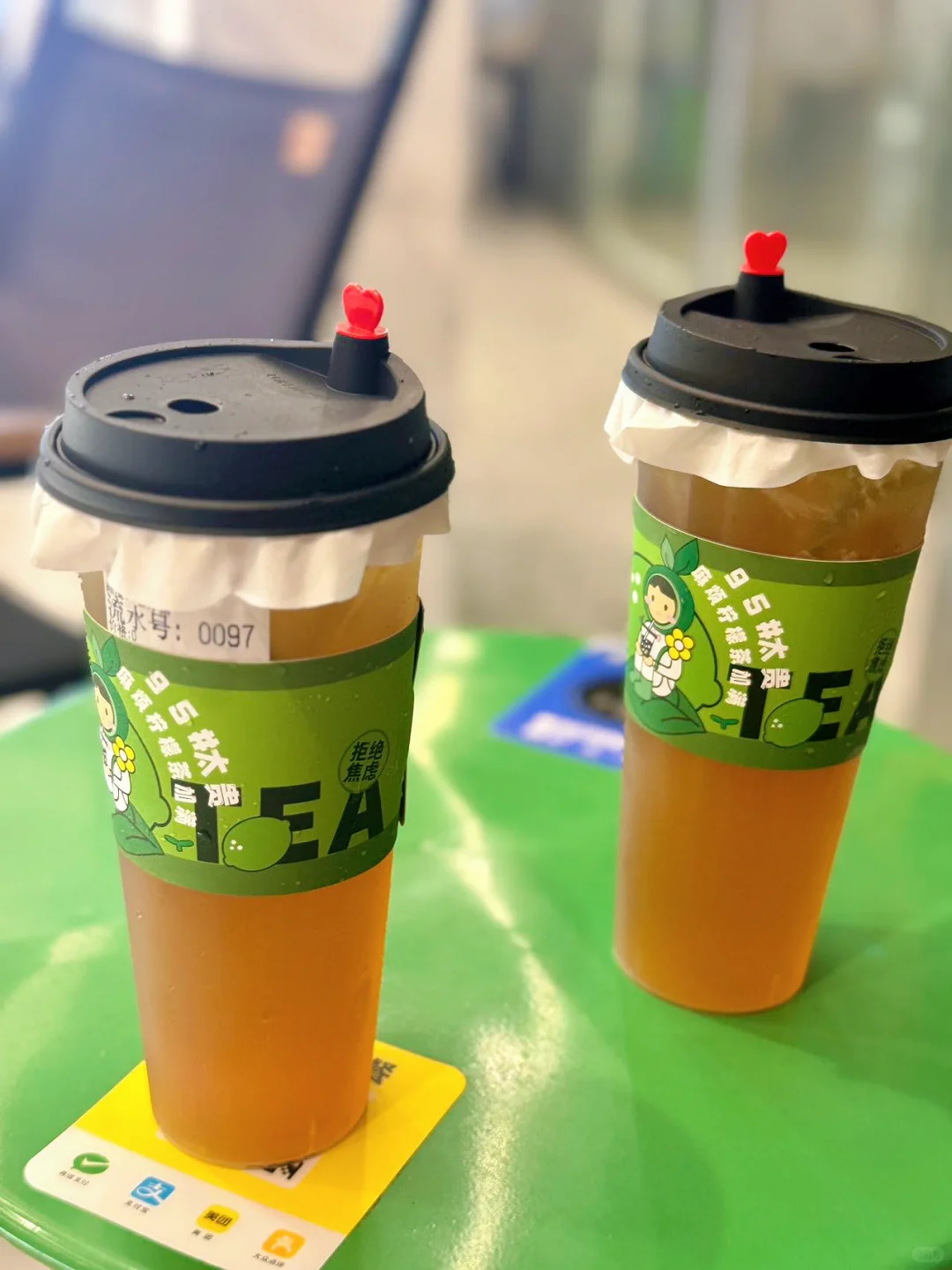 秋天?的第一杯奶茶?！相约在这里！
