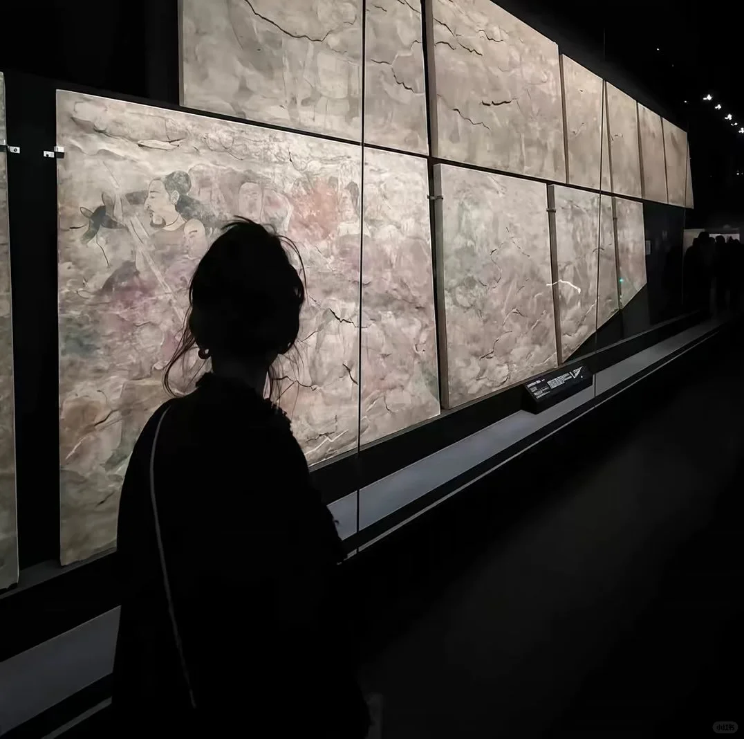 ? 在艺术的光影里，遇见另一个自己