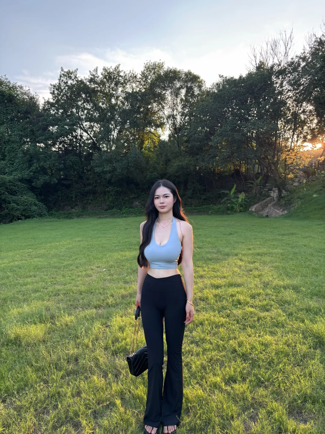 挑战穿瑜伽服出门的一天