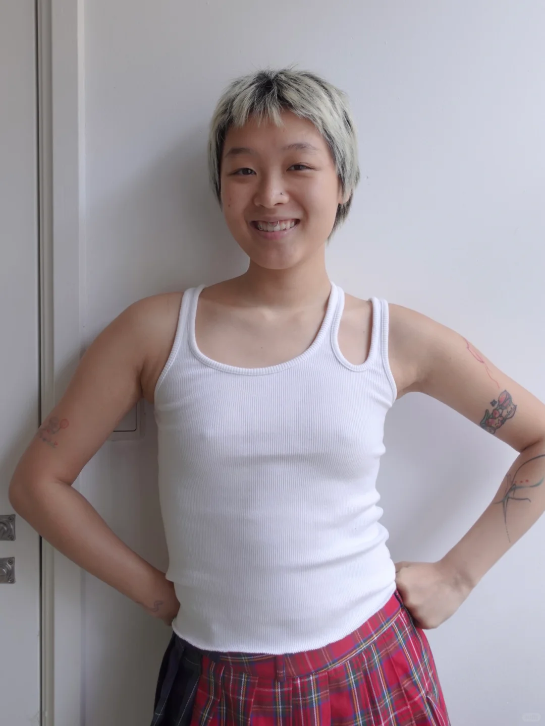 （· ·）自由我