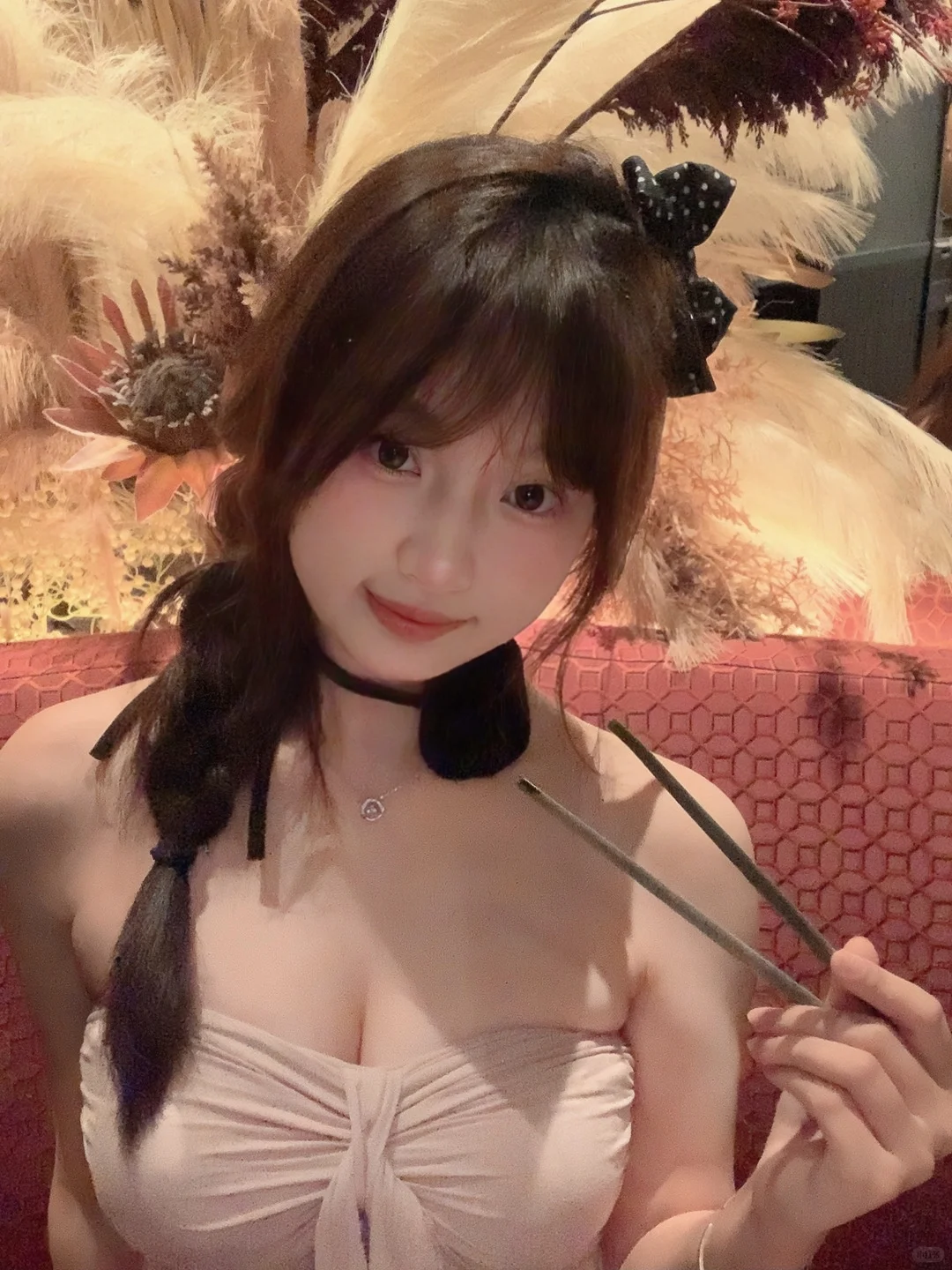 05女大｜熟女与甜妹的极限拉扯……