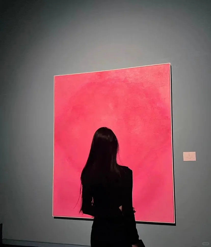 ? 在艺术的光影里，遇见另一个自己