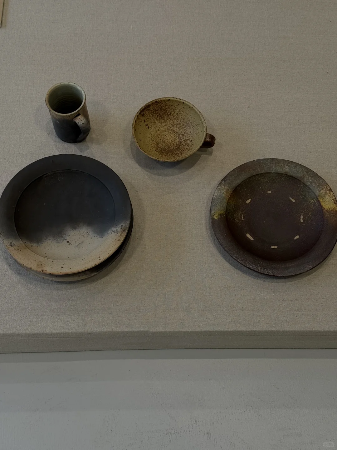 在美丽空间里看两个新展