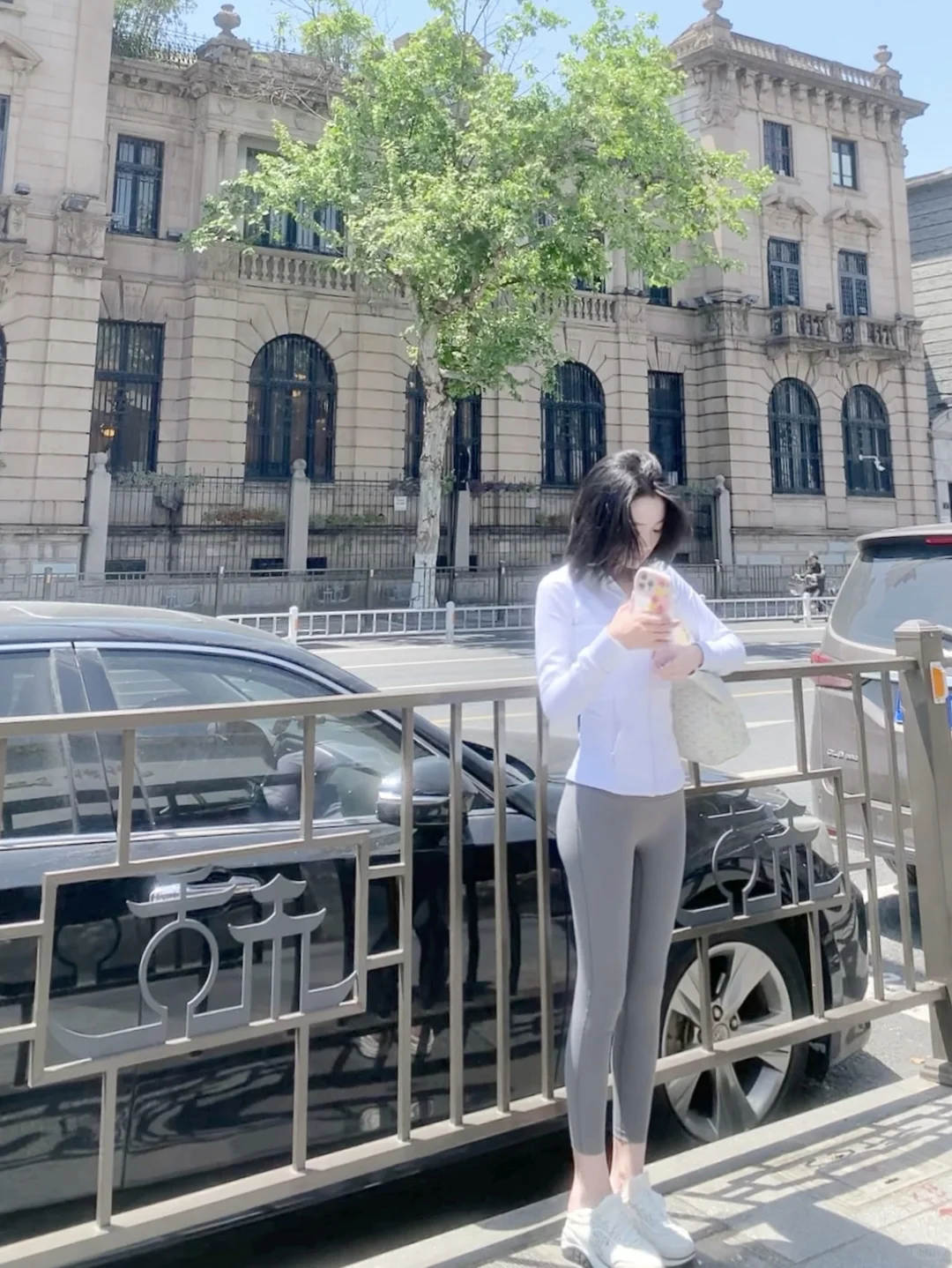 穿define走在40°C的西湖