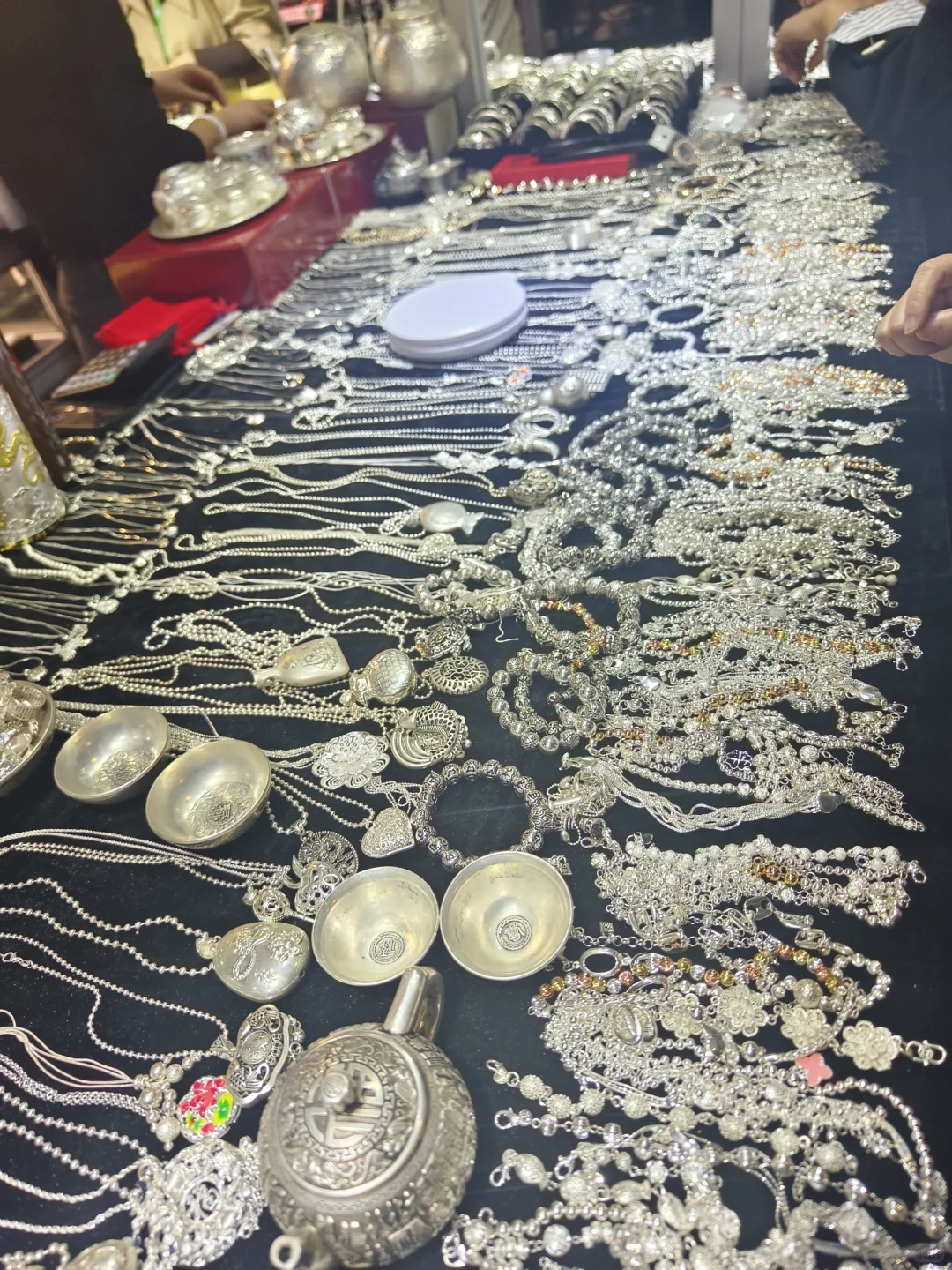 走近进博会看展2024