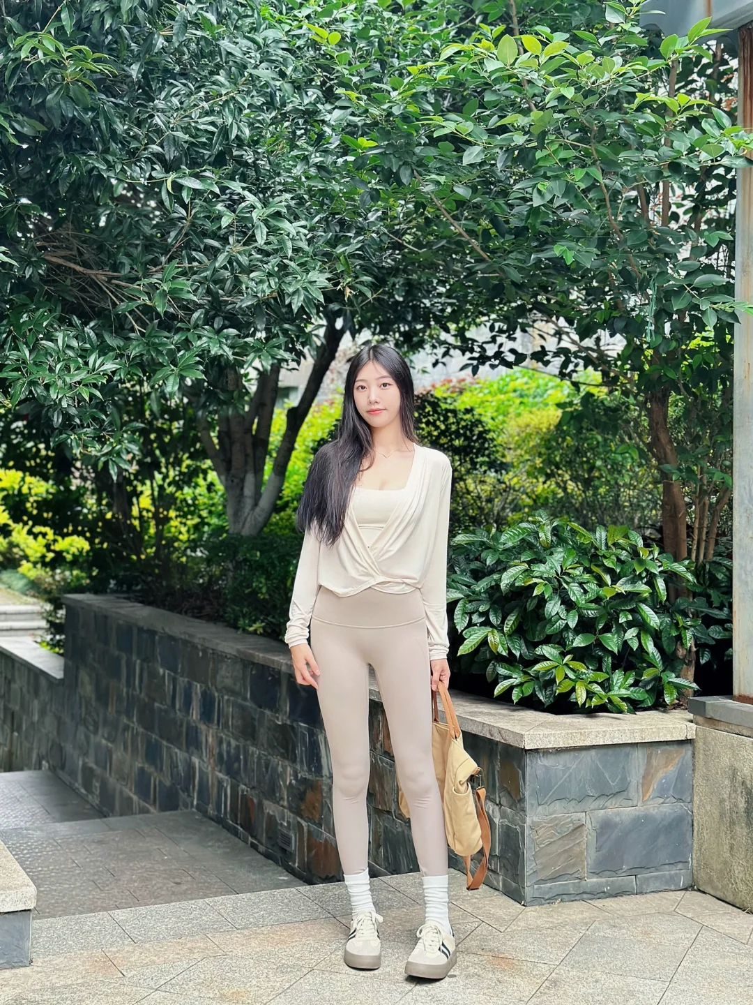 舒服又时髦的瑜伽服来了～