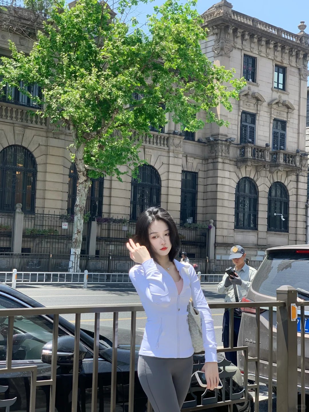 穿define走在40°C的西湖