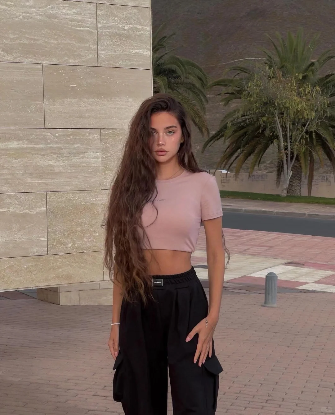 ins博主穿搭| 吊带是夏季的穿搭王者