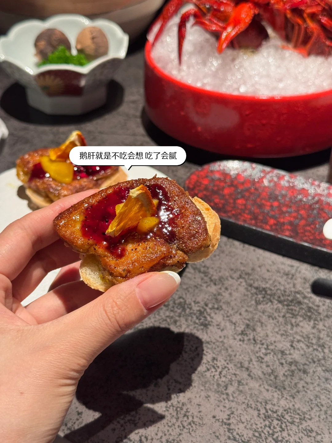 Lululemon 新款连体衣 太显身材喽?