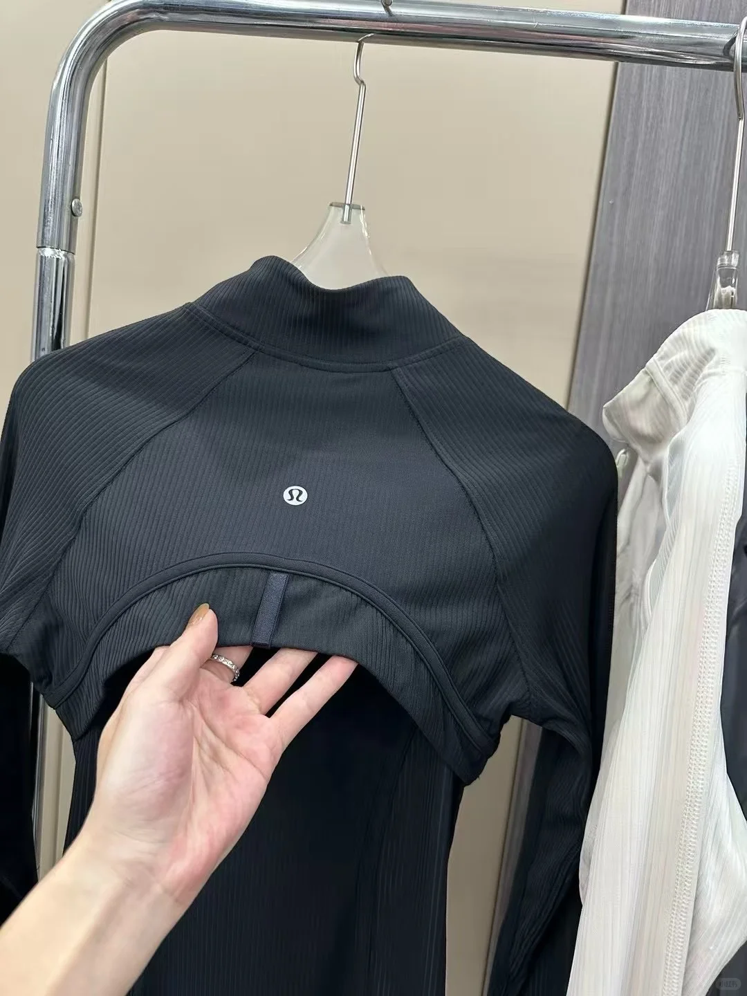 谁能拒绝一件瑜伽服！