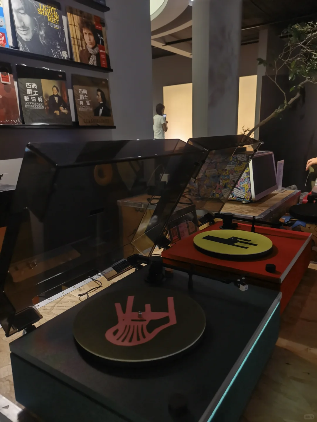 设计师逛展，带你感受民族文化魅力。