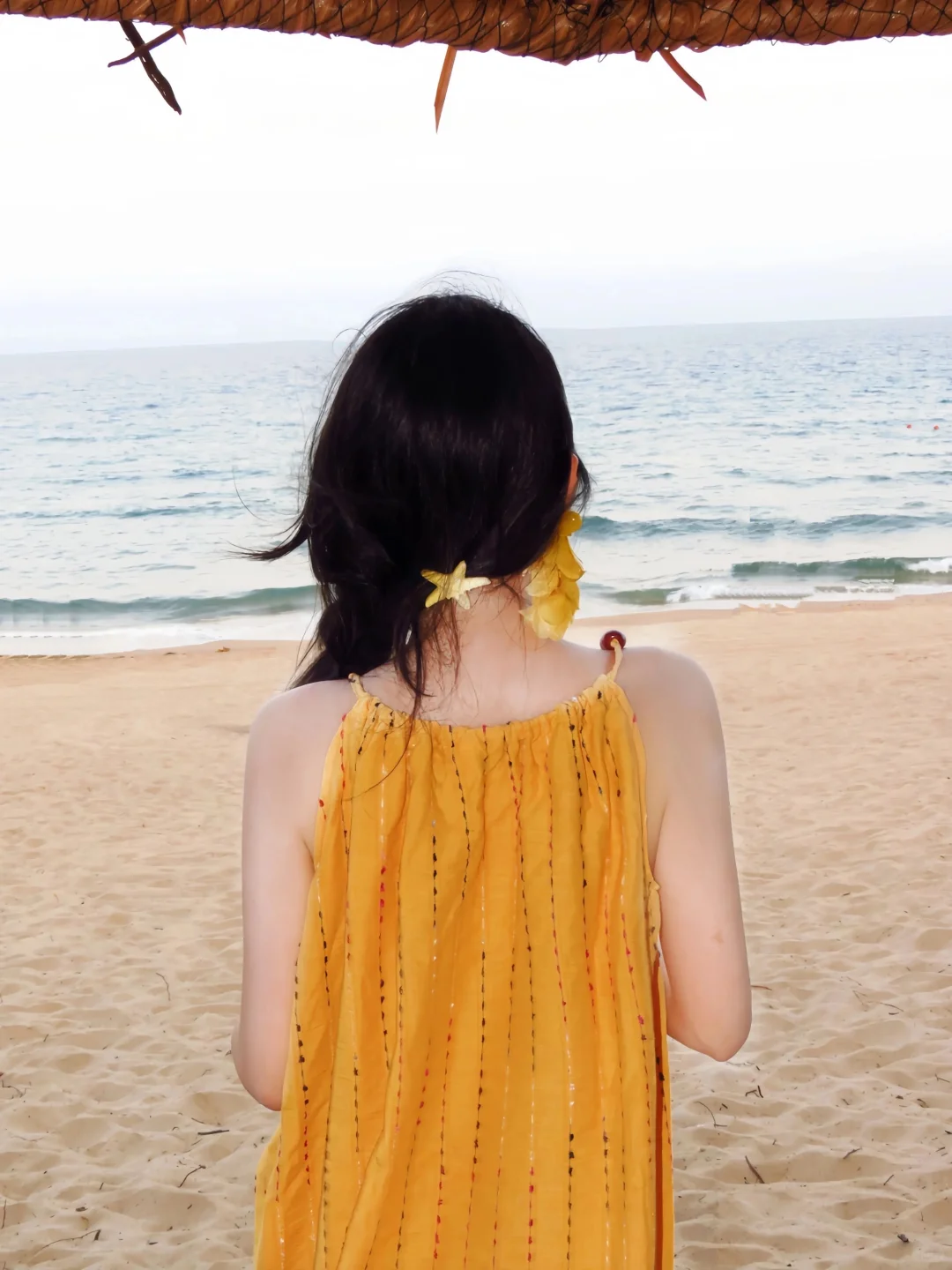 今天的回头率是这条裙子给的?