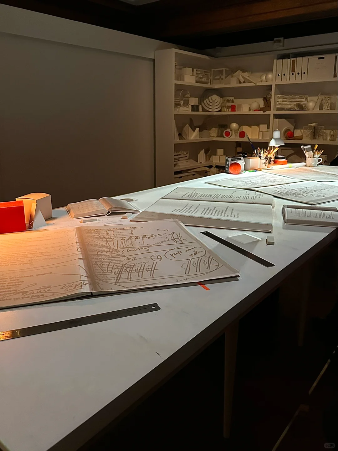 进入Es Devlin的异度空间?⚪️