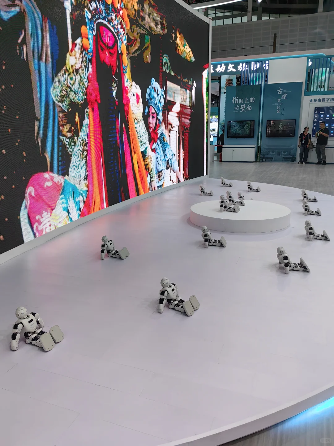 逛山西文博会 体验中华文化博大精深