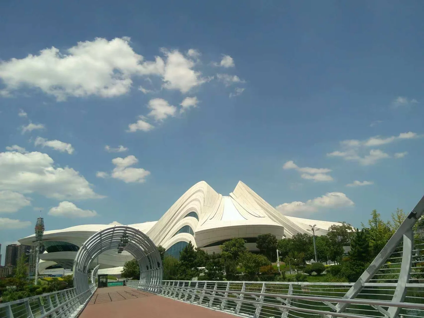 梅溪湖文化艺术中心 | 未来感大片诞生地*