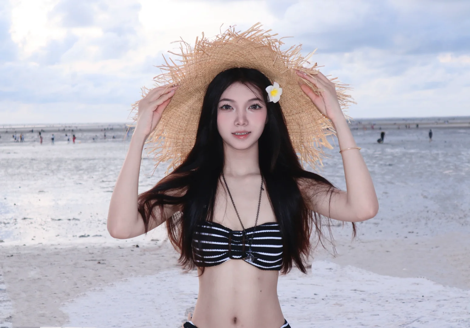 ???️存一些海边拍照姿势～～