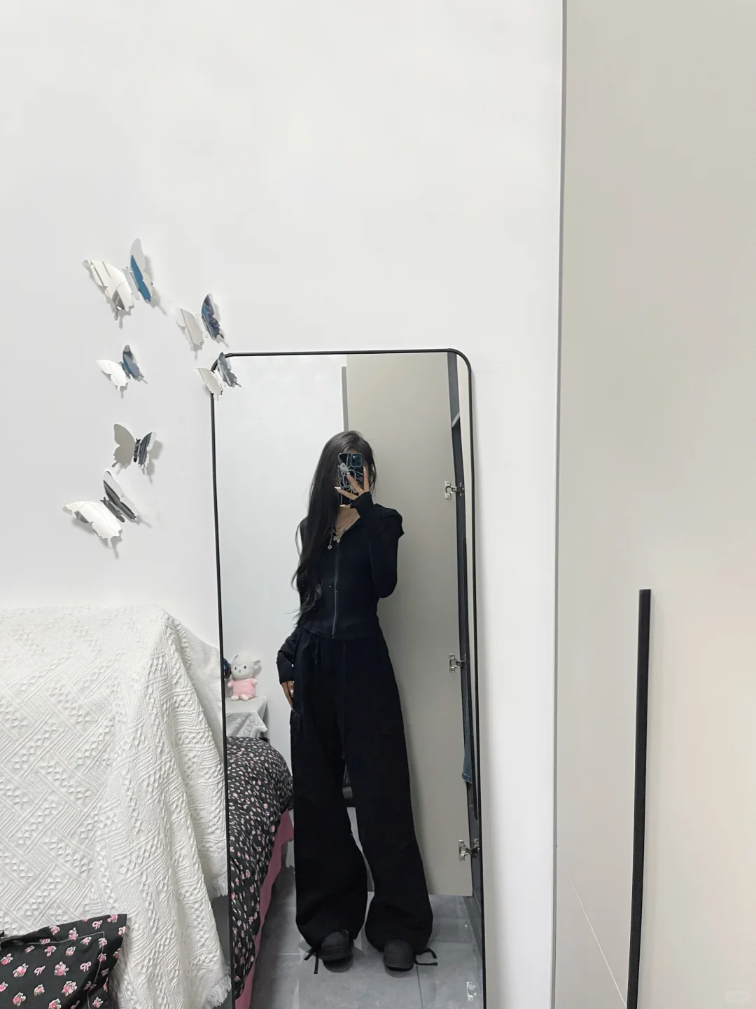 Crush约我夜骑穿哪套姐妹们！二选一