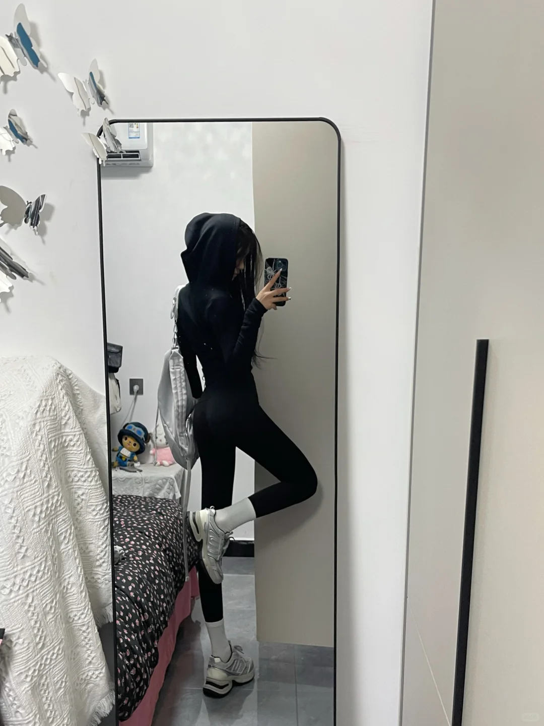 Crush约我夜骑穿哪套姐妹们！二选一