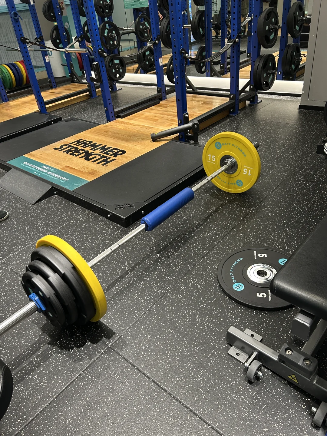 两年前买的瑜伽裤今天第一次穿～