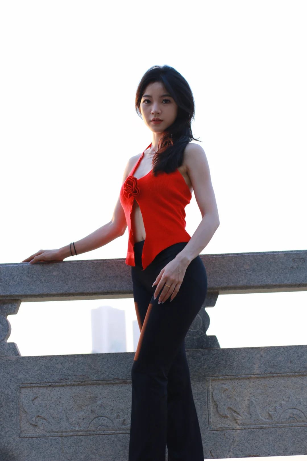 当我大大方方穿上买很久但不敢穿出门的衣服