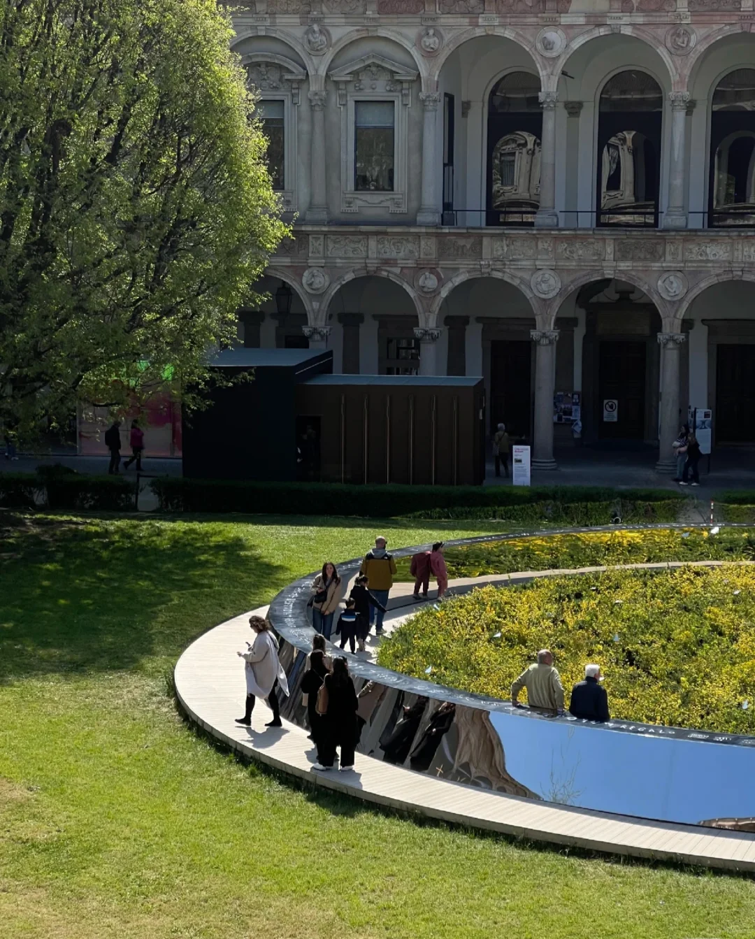 米兰设计周装置艺术