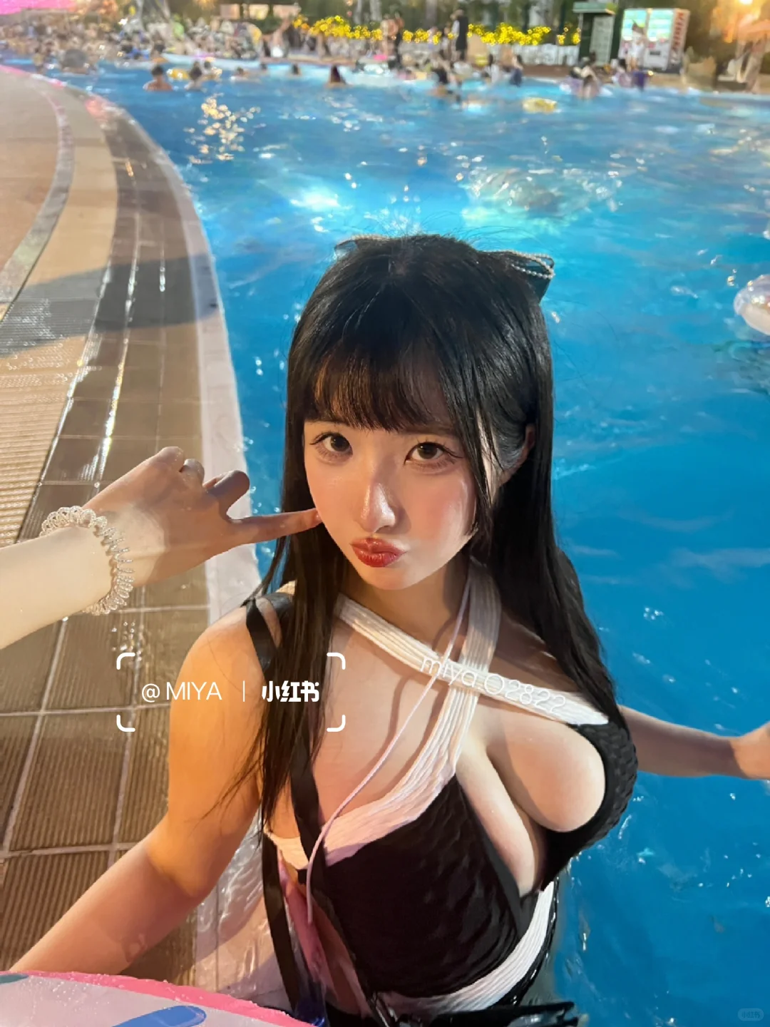 放下焦慮 泳衣自由?