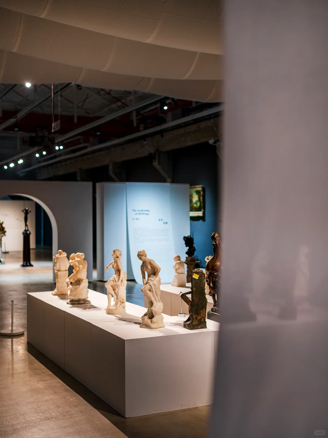 工业风美术馆❤️一场关于新古典的雕塑絮语