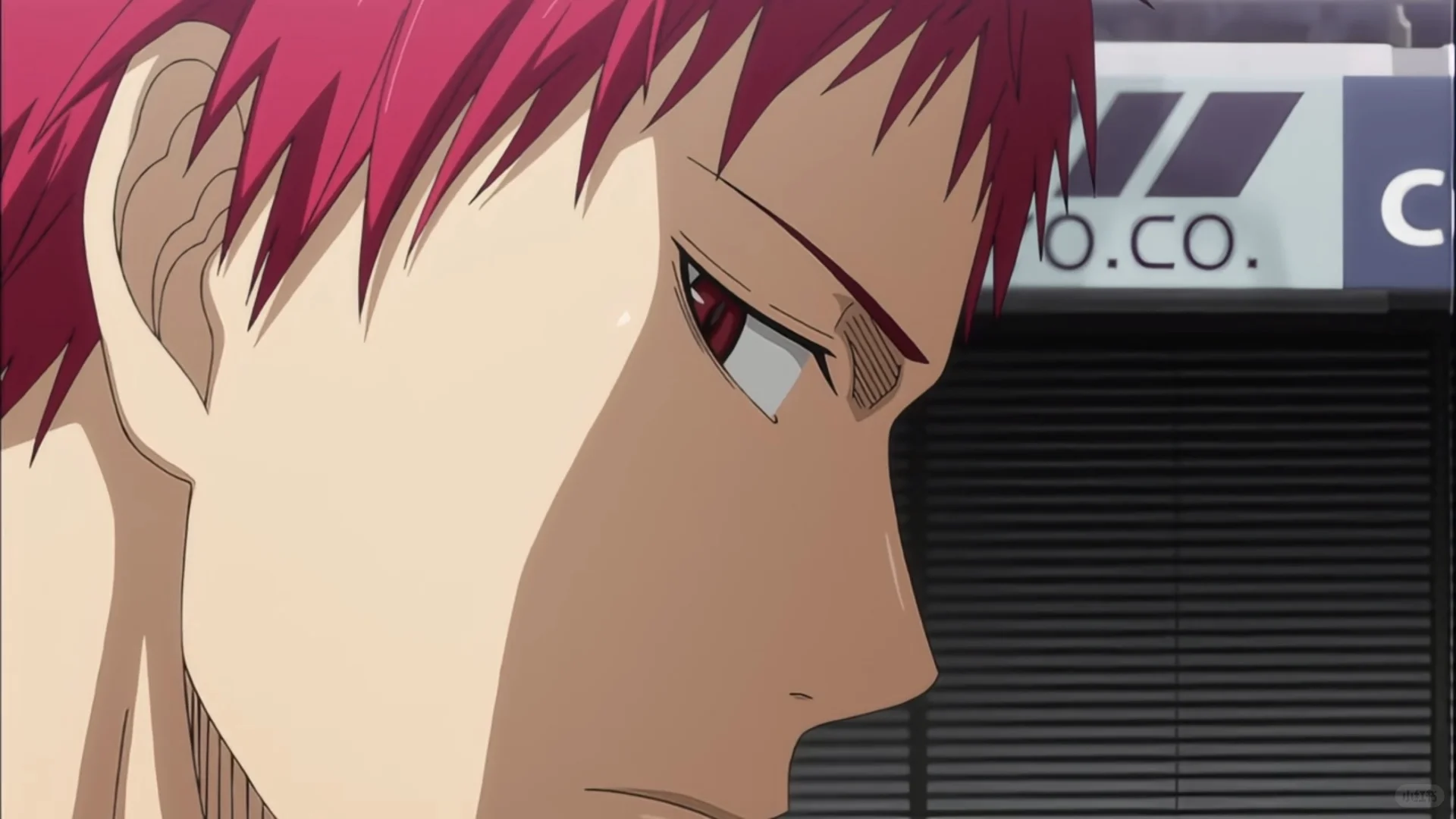 敢抵抗我到这种程度 岂能只让你们坐在地上