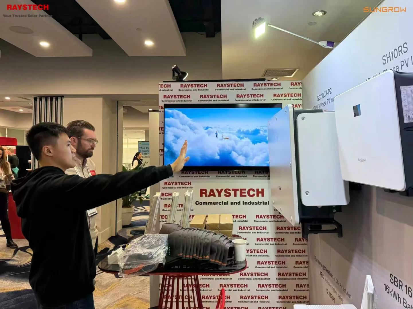 奥克兰展会vlog｜Raystech的第一天记录?