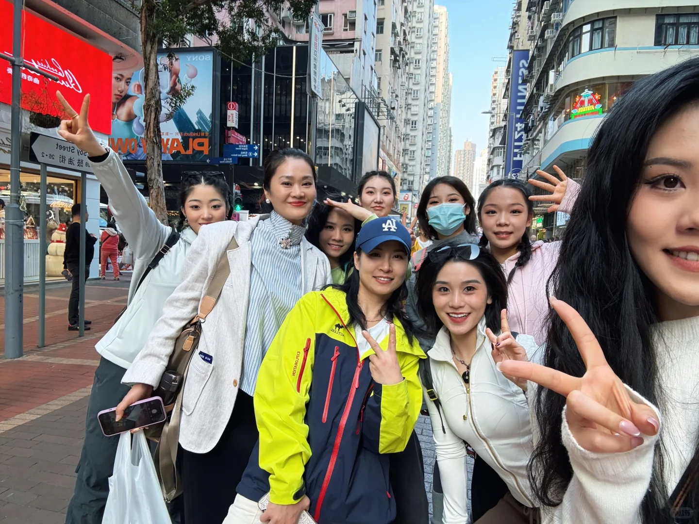?? 香港