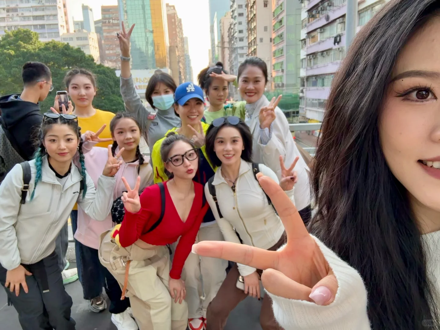 ?? 香港