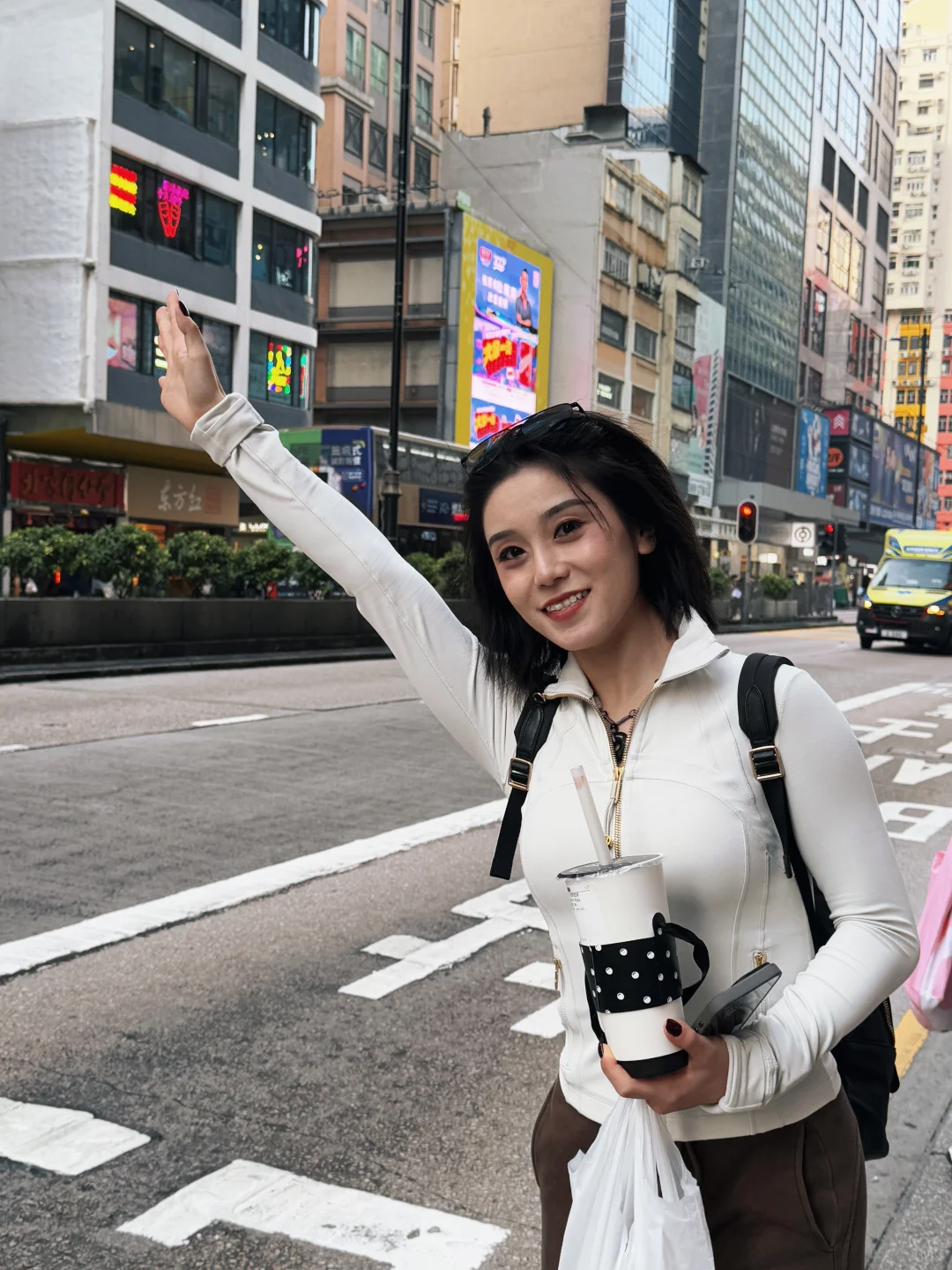 ?? 香港