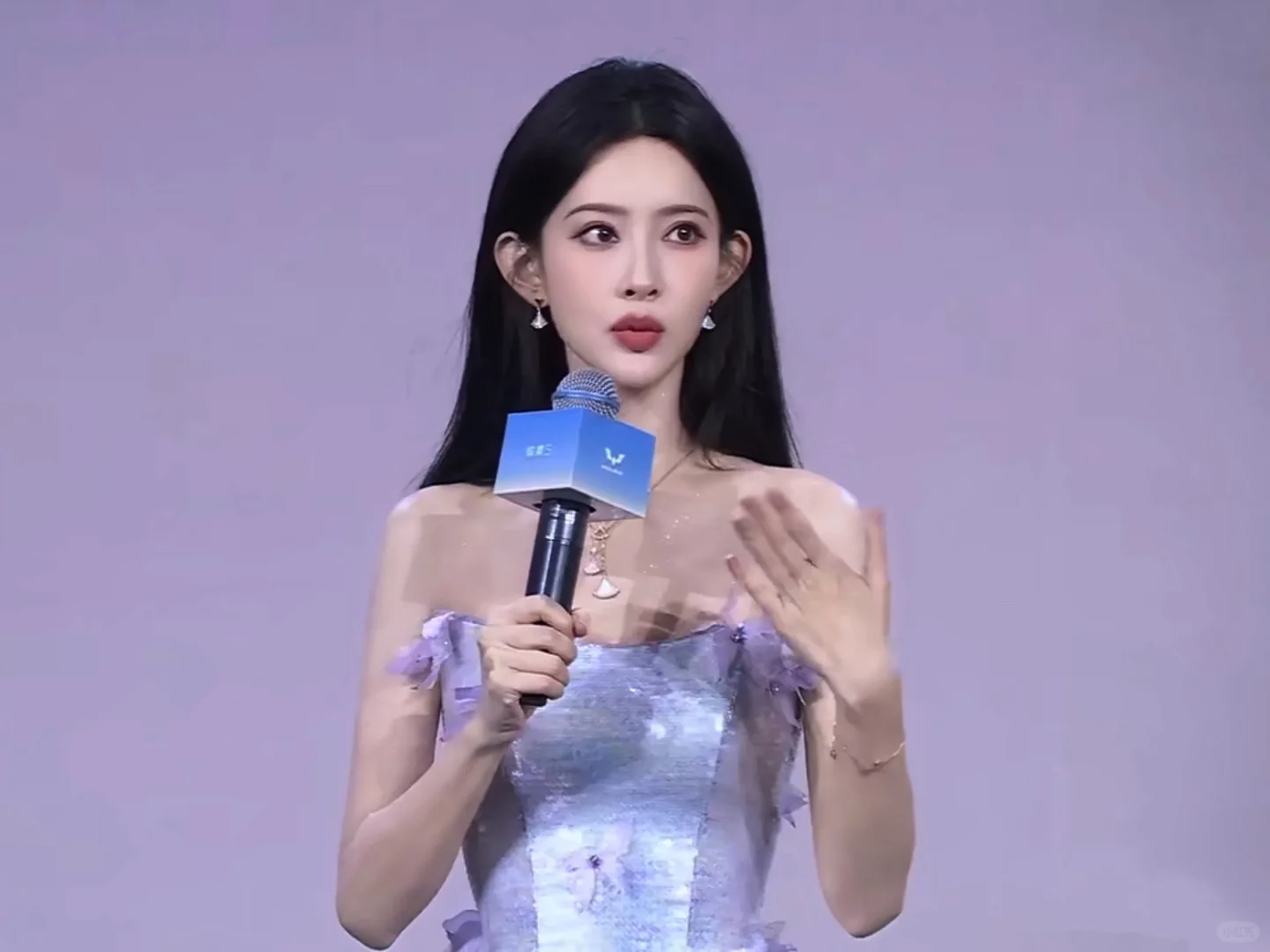 我姐在发布会