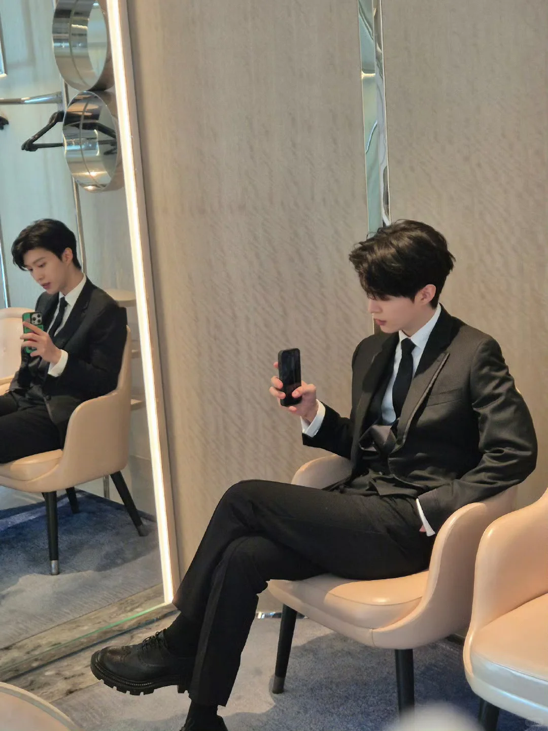 live图，自拍，都好帅好帅