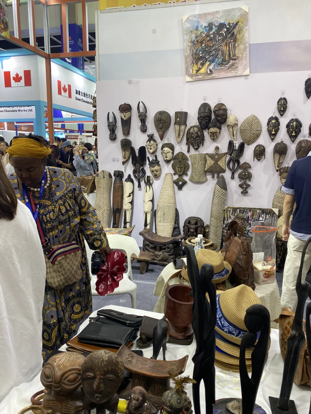 实况已回！人……太多了