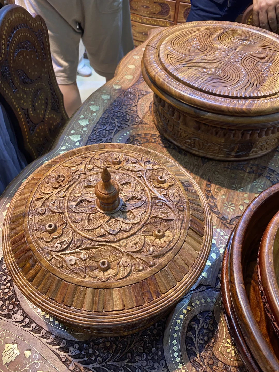 实况已回！人……太多了