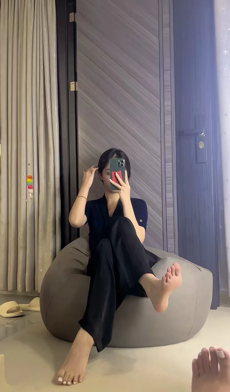 性感小脚丫