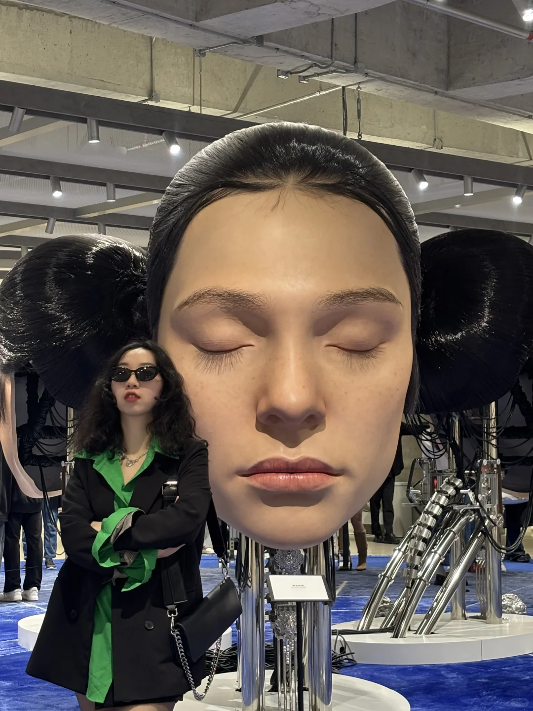 花半小时去深圳闻了一次臭脚?深圳巨人展