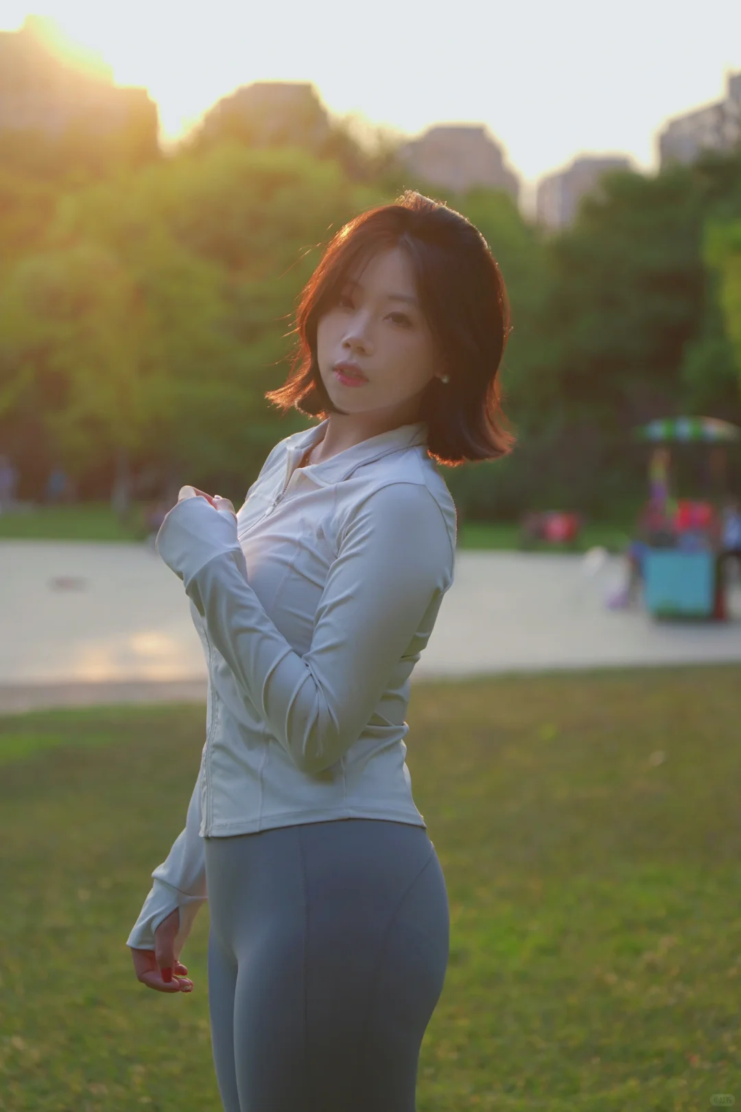 你那喜欢穿瑜伽服的小姨（140微胖版）