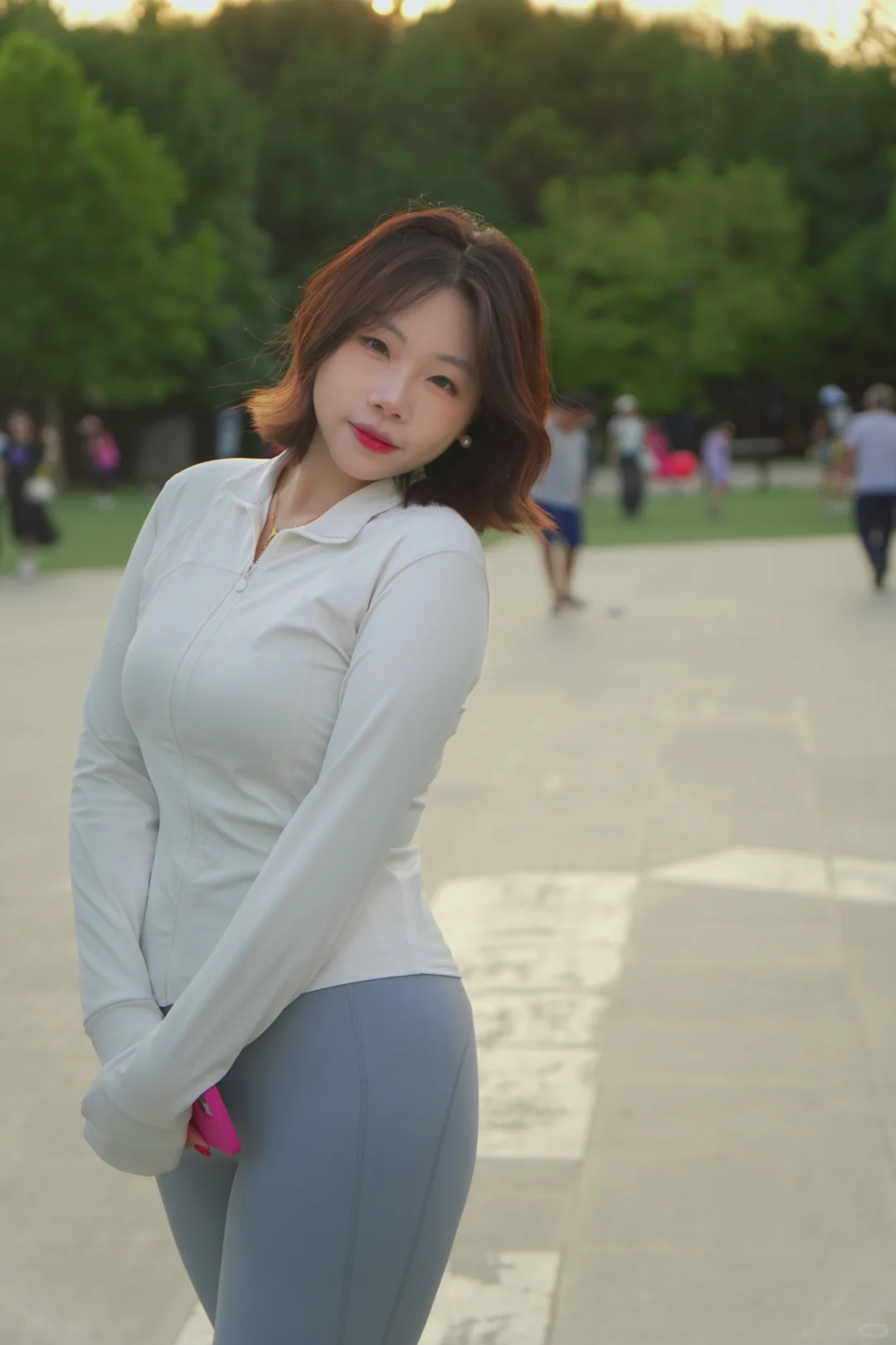 你那喜欢穿瑜伽服的小姨（140微胖版）