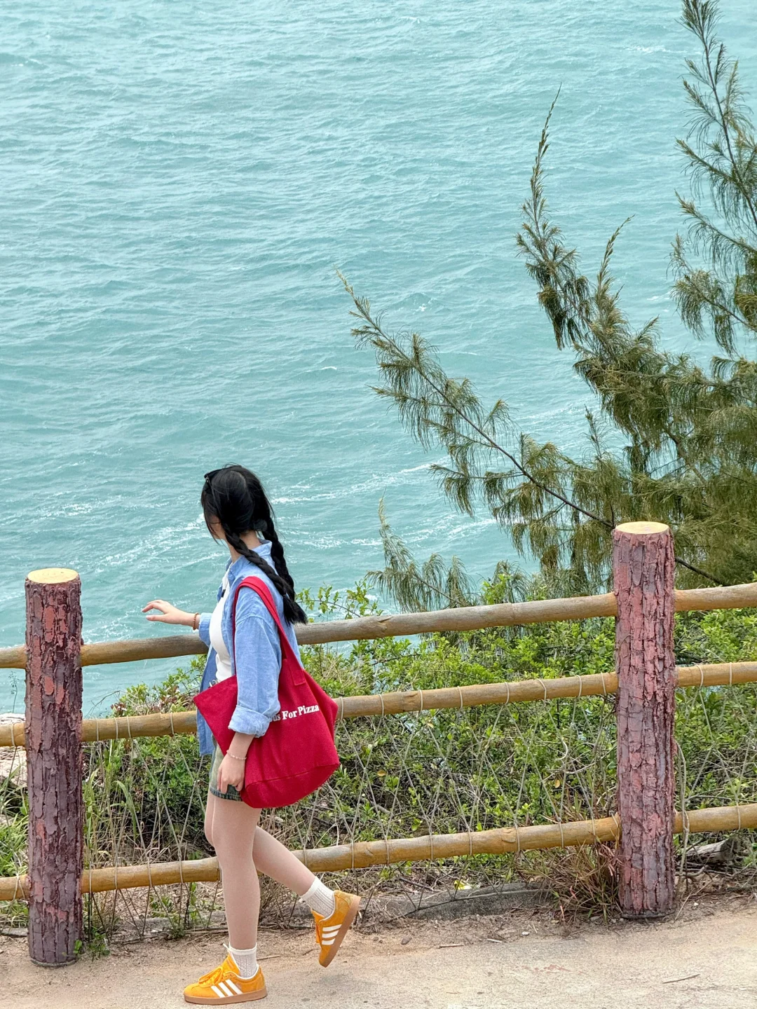 存几个i人小幅度拍照姿势?简单好出片！！