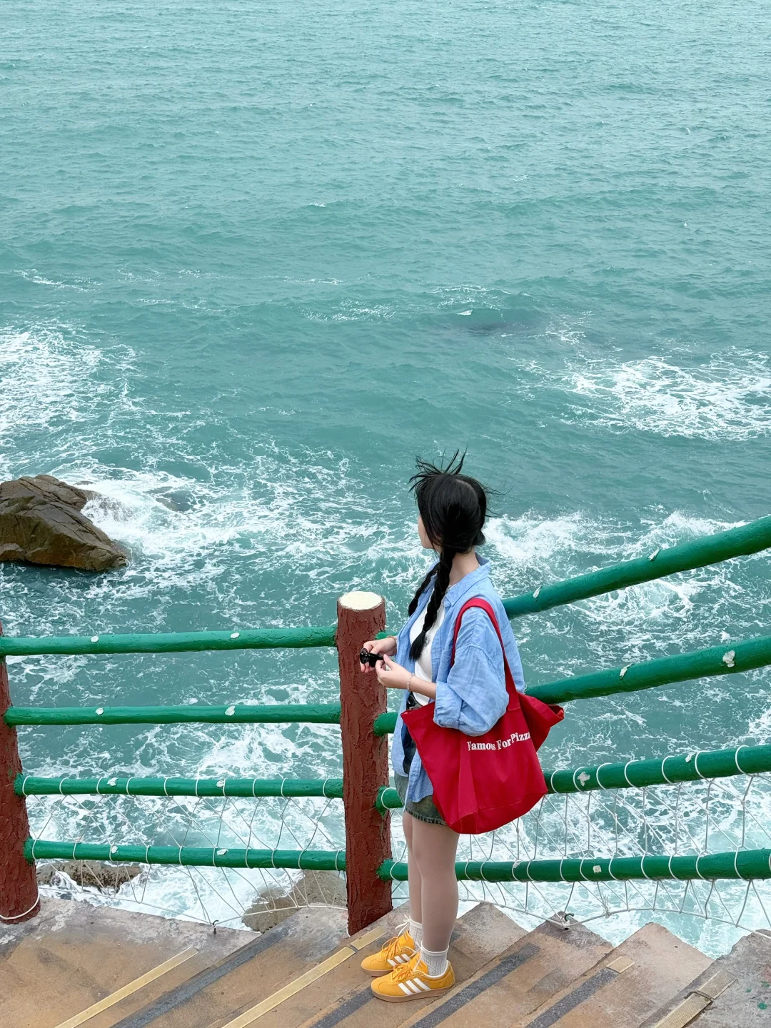 存几个i人小幅度拍照姿势?简单好出片！！