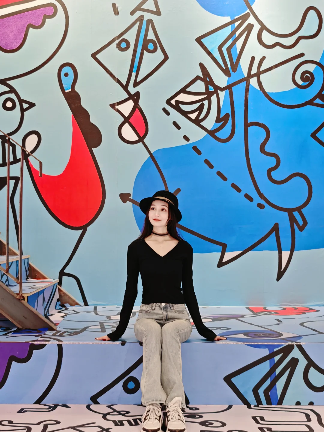 沈阳新展｜用画笔创造的彩色涂鸦世界?