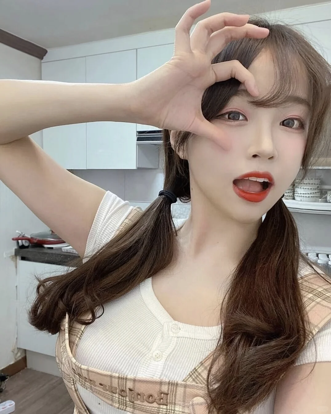 你好能忍啊 你到底喜不喜欢我T^T