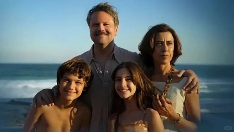 沉默坚韧的抵抗——《我仍在此》