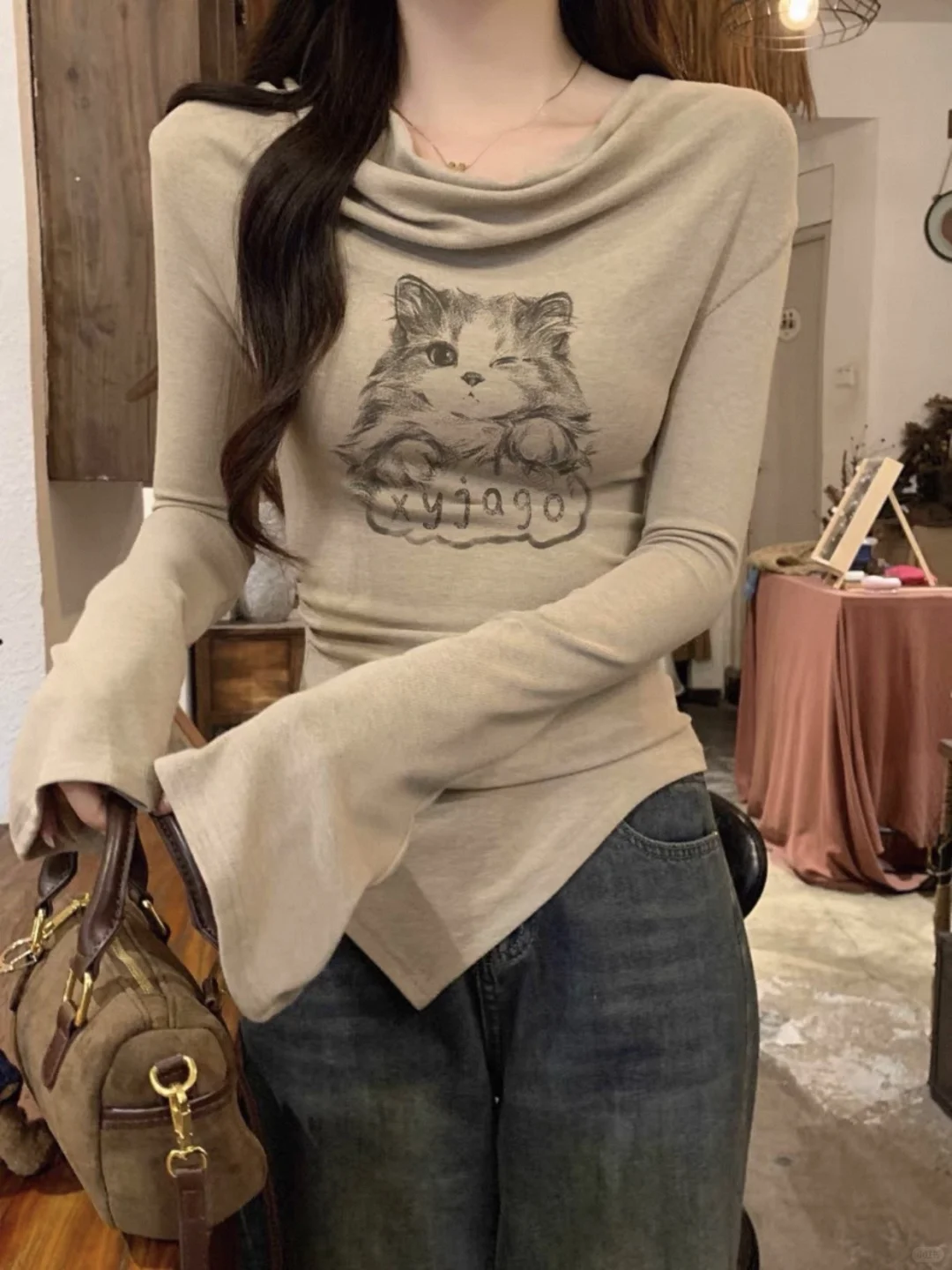 ?这件斜肩T恤也太顶了！一秒穿出美式chic高