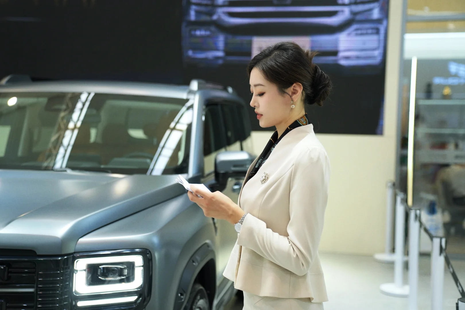 2025包头国际车展女主持