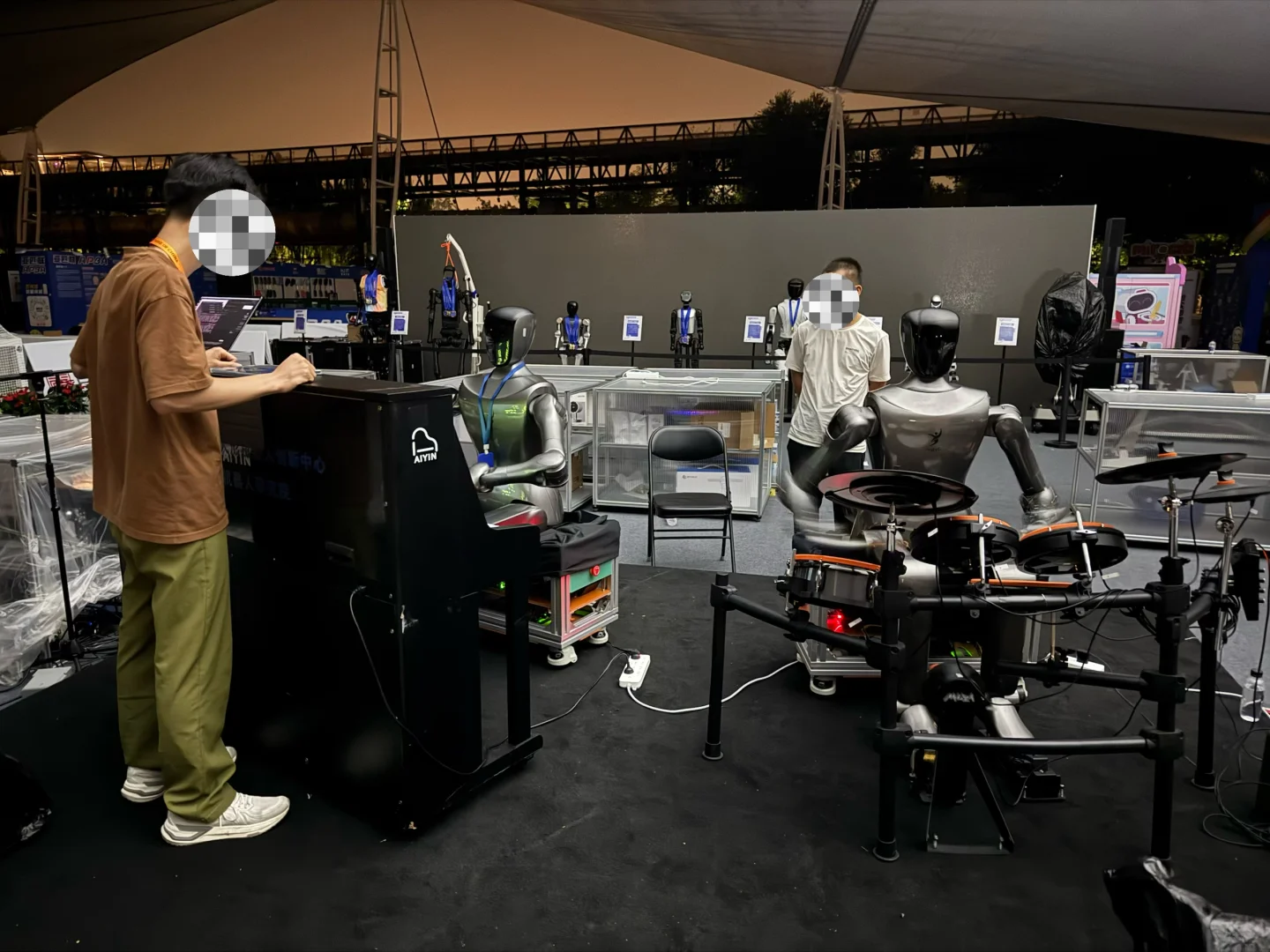 服贸会人山人海，圆满结束