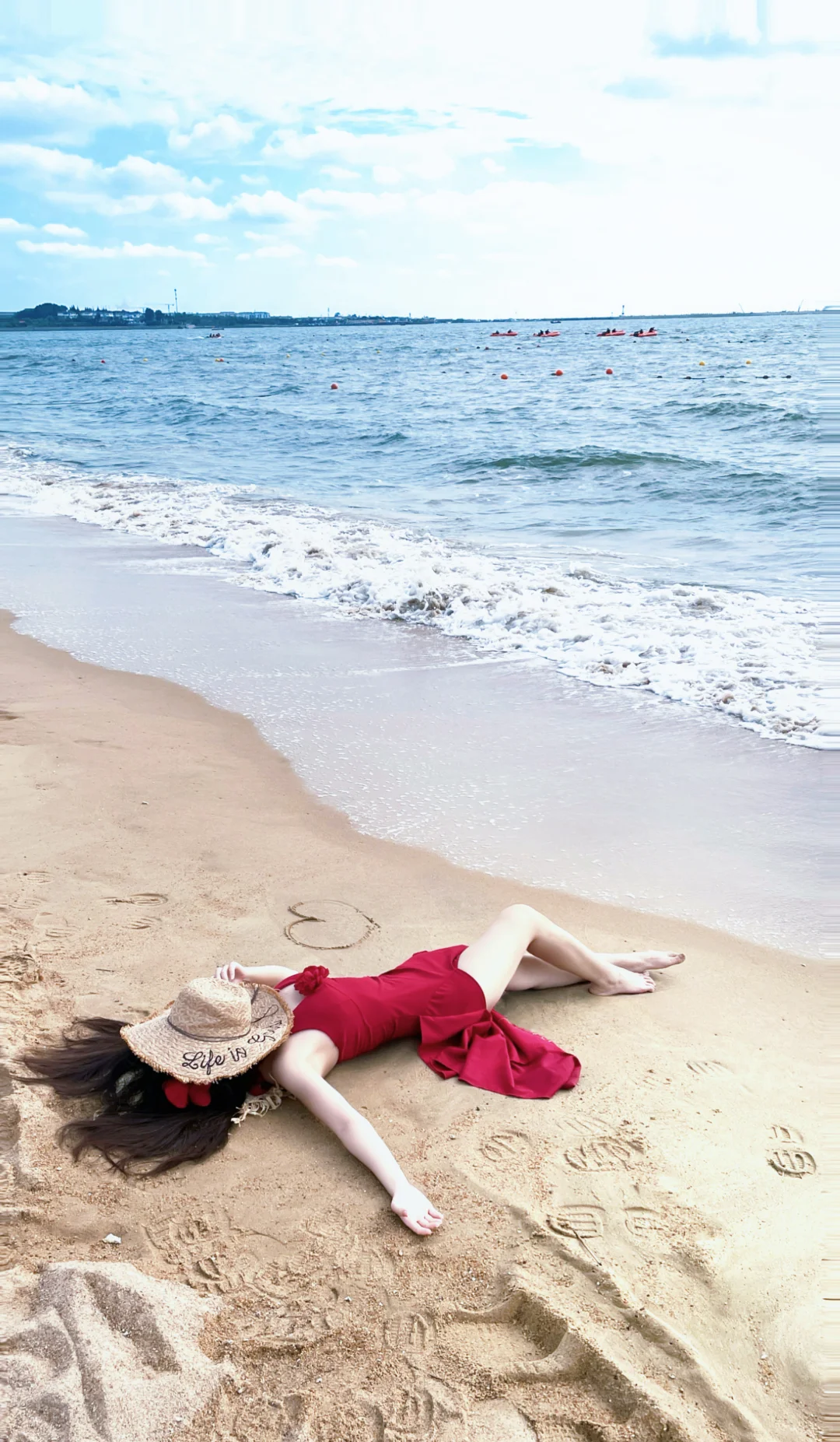 海边战袍必是红裙呀！！！